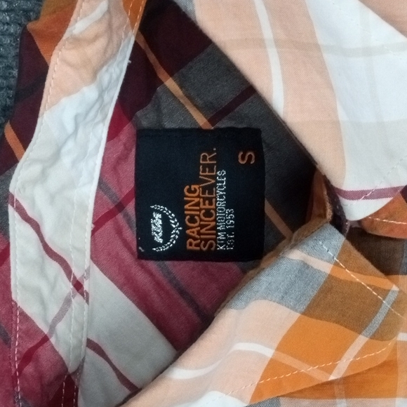KTM Button Up. - Picture 2 of 6